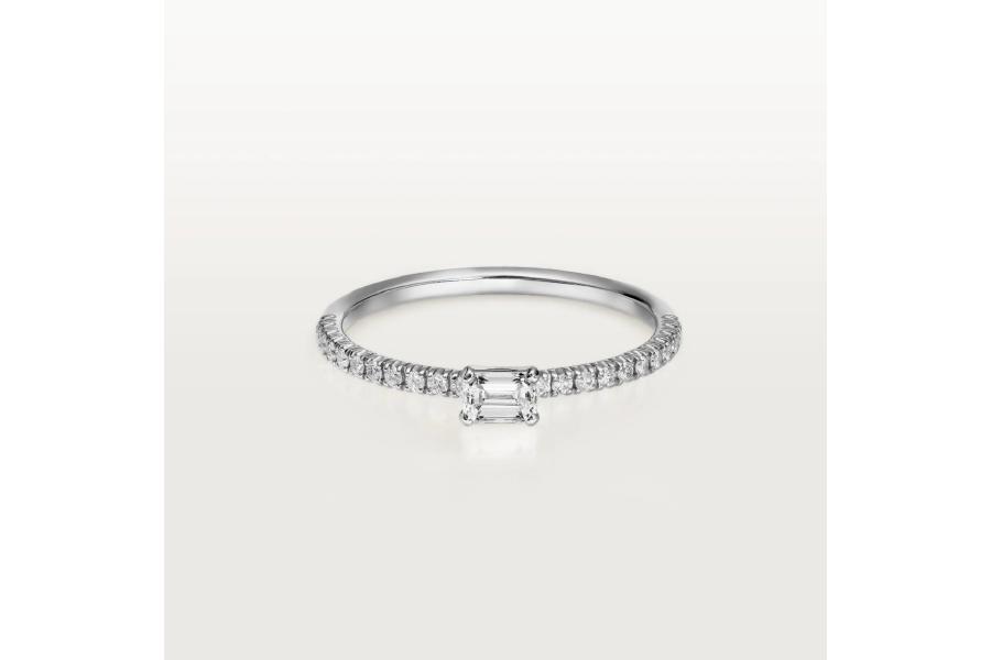 Ojas Emerald-Cut Diamond Solitaire